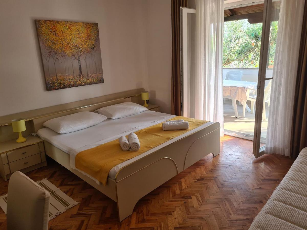 Apartments Ivo Pag Town Dış mekan fotoğraf